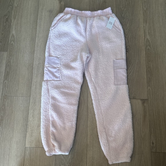 Pink Rose Sherpa Fleece Jogger Pants Juniors Pink Cargo Pockets Pull On Large - Picture 3 of 8
